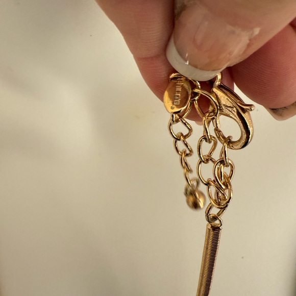 Chico’s Slinky Single Strand Gold and clear bead necklace - Picture 6 of 8